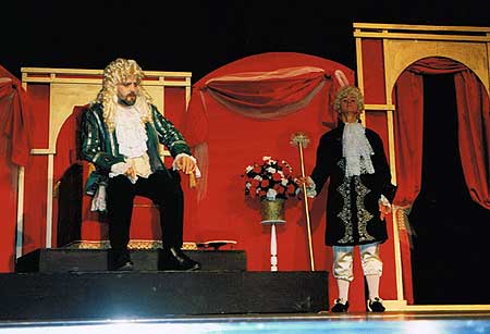 1992 - Die Prinzessin und der Schweinehirt
Der König von Sonnenland (Günter Soukup) und sein Hofmarschall (Gudrun Pfeiffer)

