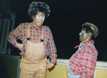 1998 - Die kleine Hexe - Igel Willi (Joachim Tölg) und Maulwurf Paul (Rosi Haas)