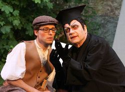 2011 Faust - Mephisto (Michael Klatte) und der Schüler (Peter Neugebauer)