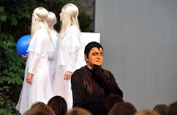 2011 Faust - Mephisto (Michael Klatte) wettet mit Gott