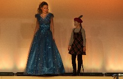 Bilder vom Stück Cinderella #vollverzaubert. Auführungen vom 19.11. - 18.12.2016 im Kurhaus Bad Schwalbach